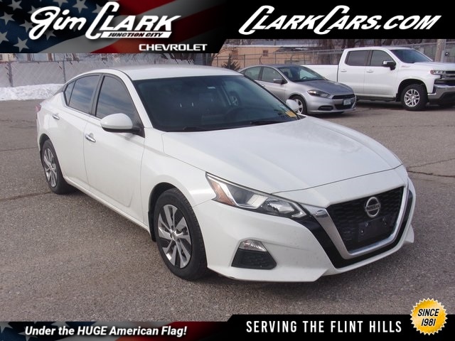 2019 Nissan Altima S