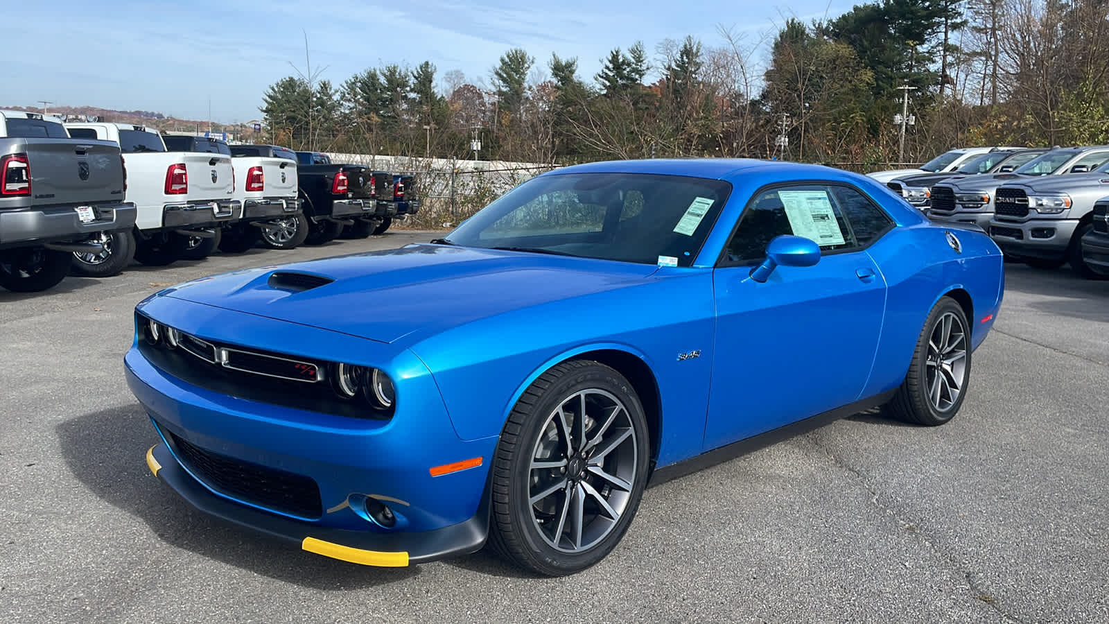 2023 Dodge Challenger R/T -
                Knoxville, TN