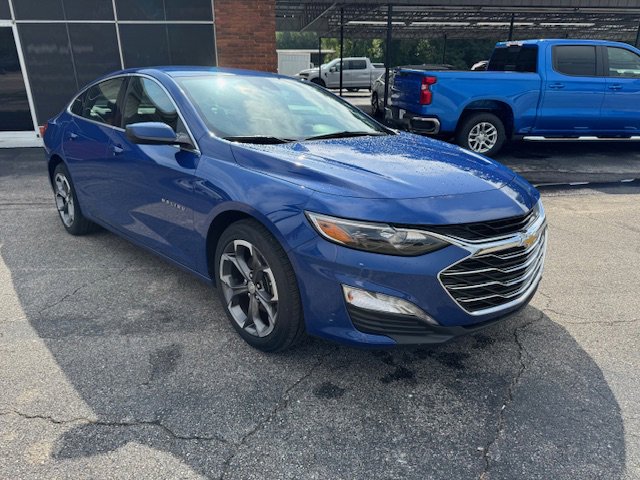 2023 Chevrolet Malibu 1LT photo 4