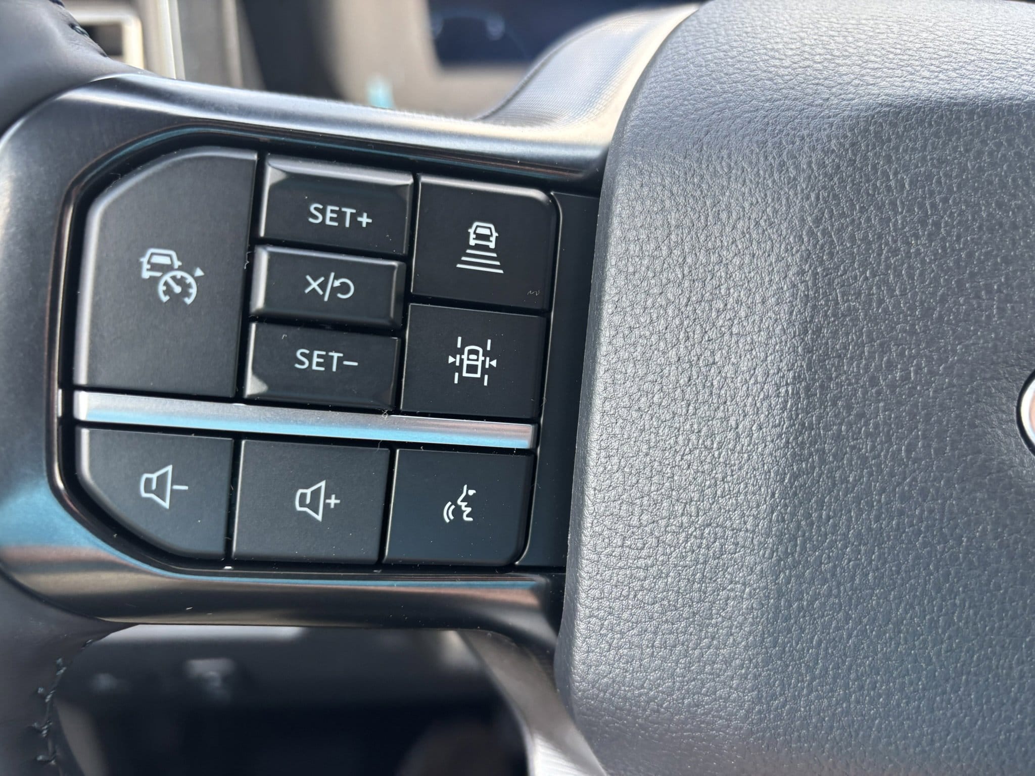 2025 Ford F-250 Super Duty Platinum - Photo 27