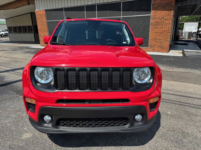 2022 Jeep Renegade Latitude photo 2