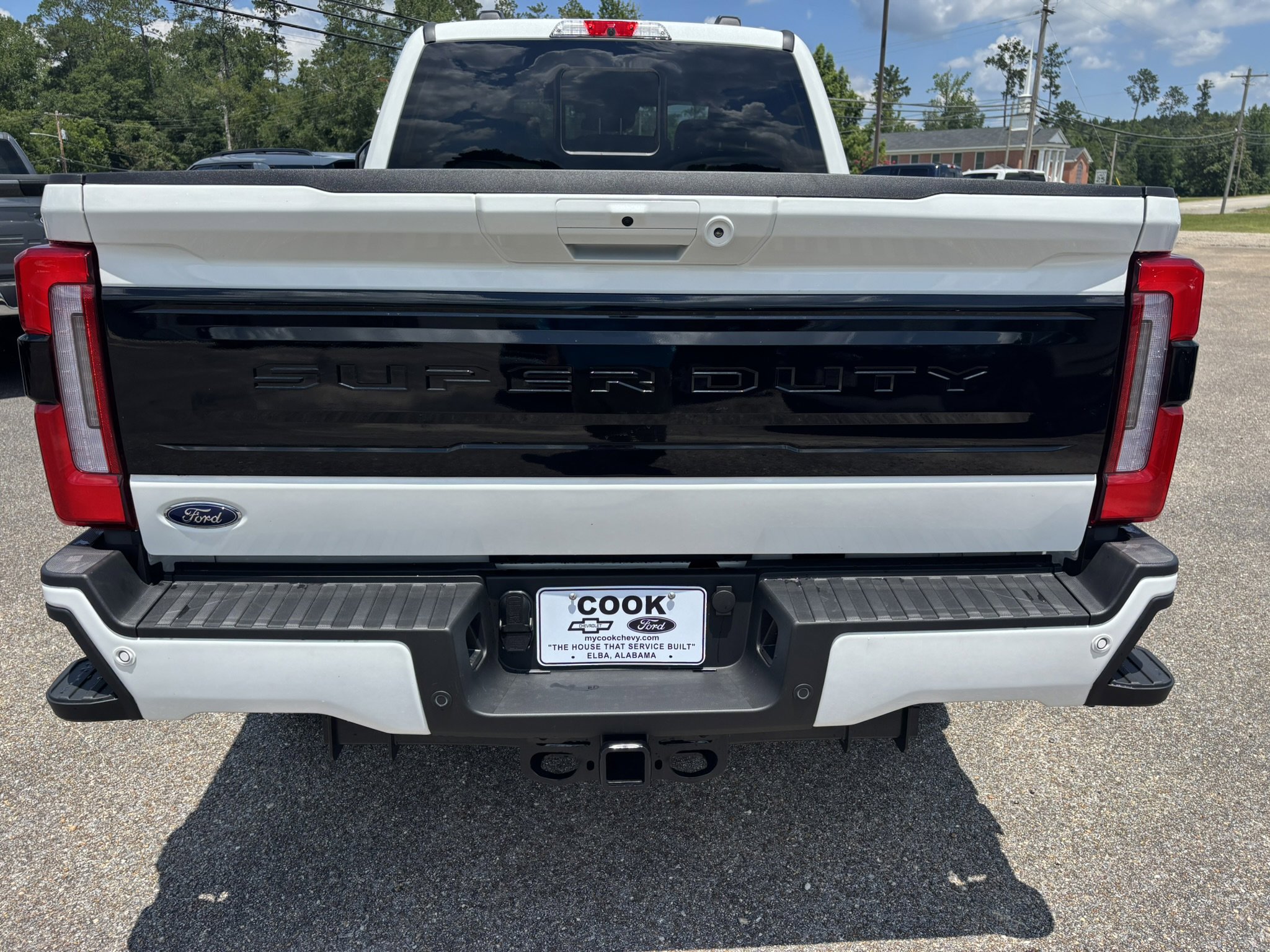 2025 Ford F-250 Super Duty Platinum - Photo 14