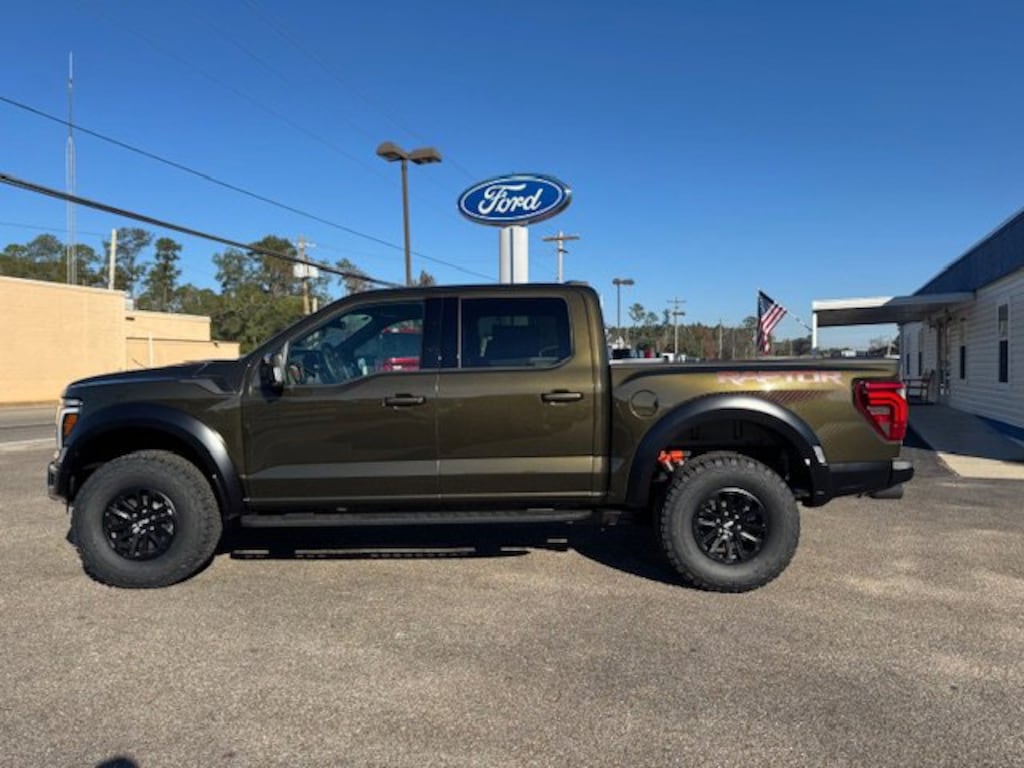 New 2025 Ford F-150 Raptor Truck SuperCrew Cab
