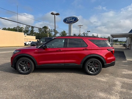 2025 Ford Explorer ST-Line SUV