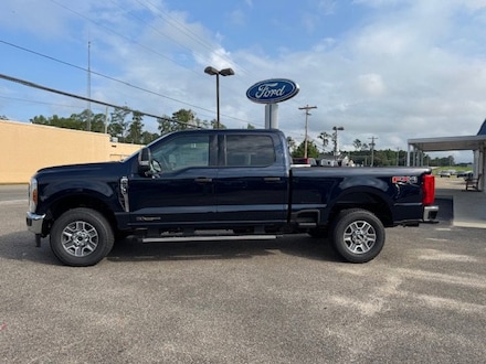 2025 Ford F-250 F-250 XLT Truck Crew Cab