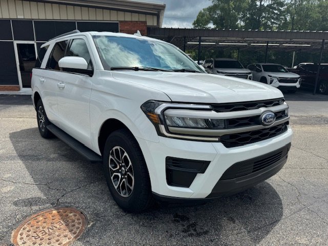2024 Ford Expedition XLT photo 3