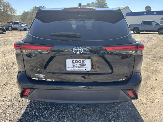 2022 Toyota Highlander XLE photo 4