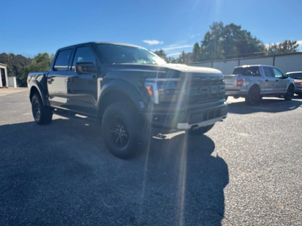 New 2025 Ford F-150 Raptor Truck SuperCrew Cab