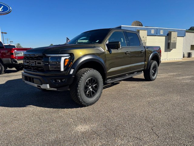 2025 Ford F-150 Raptor photo 2
