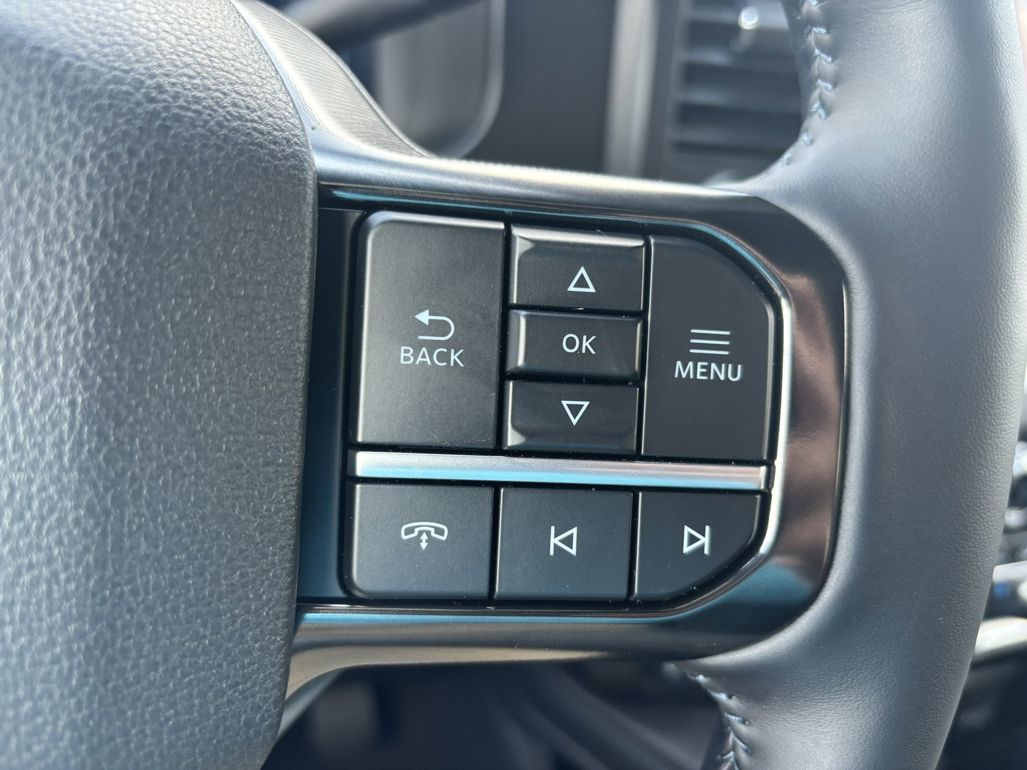 2025 Ford F-250 Super Duty Platinum - Photo 26