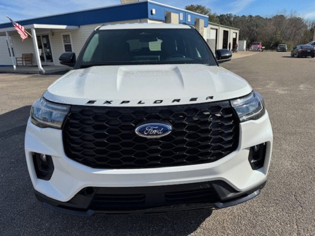 Used 2025 Ford Explorer ST-Line SUV