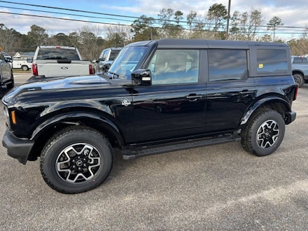 2024 Ford Bronco Outer Banks SUV