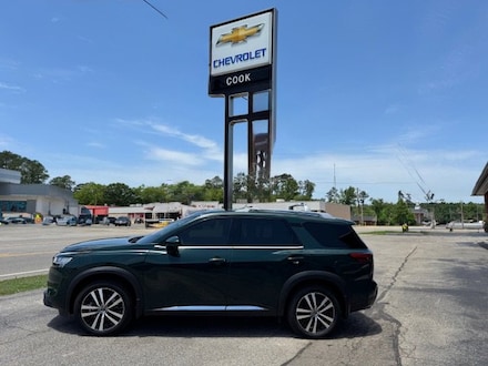 2024 Nissan Pathfinder Platinum SUV