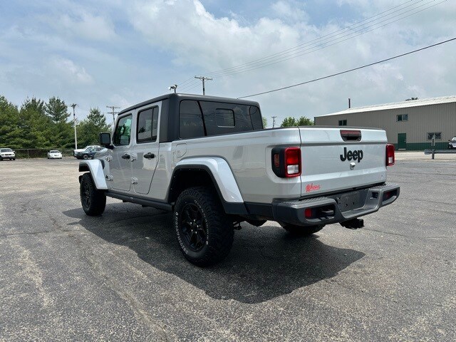 2022 Jeep Gladiator Sport photo 4