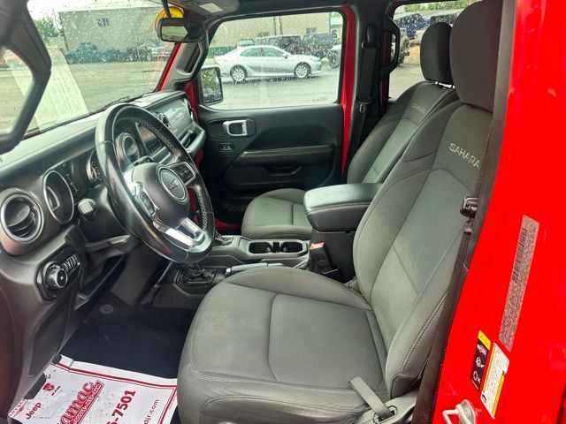 Photo 18