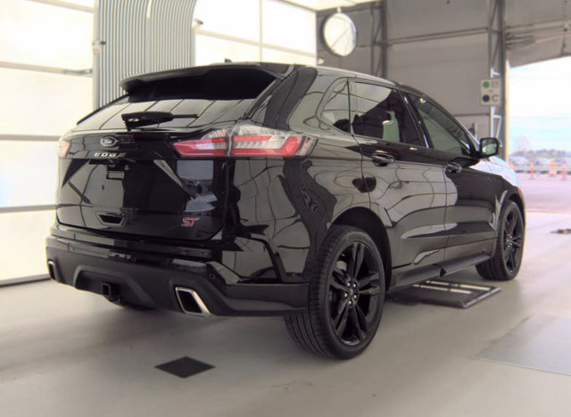 Used 2021 Ford Edge