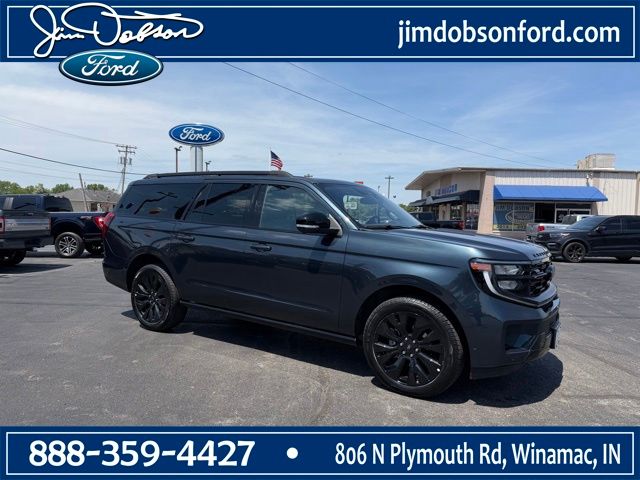 2025 Ford Expedition Platinum's photo