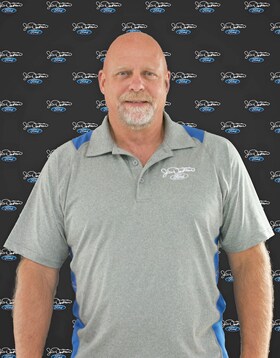Staff member Steve Dobson from ID_e70dcb3e525b