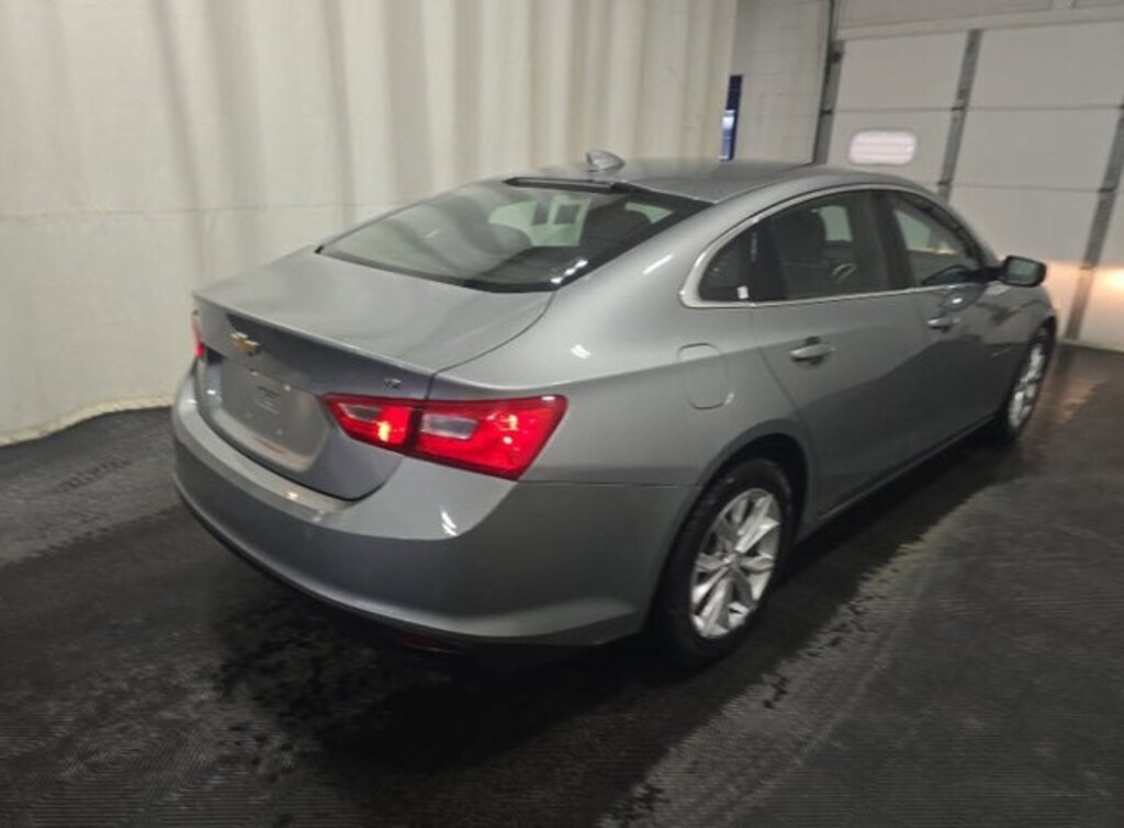 Used 2023 Chevrolet Malibu LT w/1LT Sedan