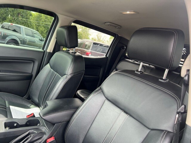 2022 Ford Ranger Lariat photo 2
