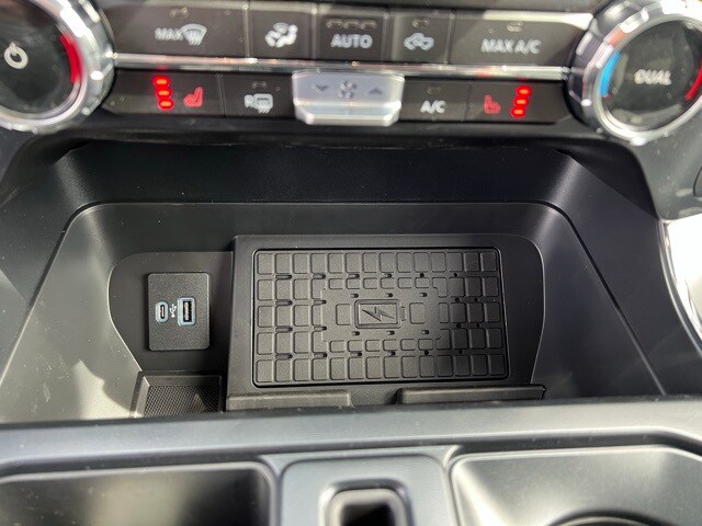 2024 Ford F-150 XLT photo 3