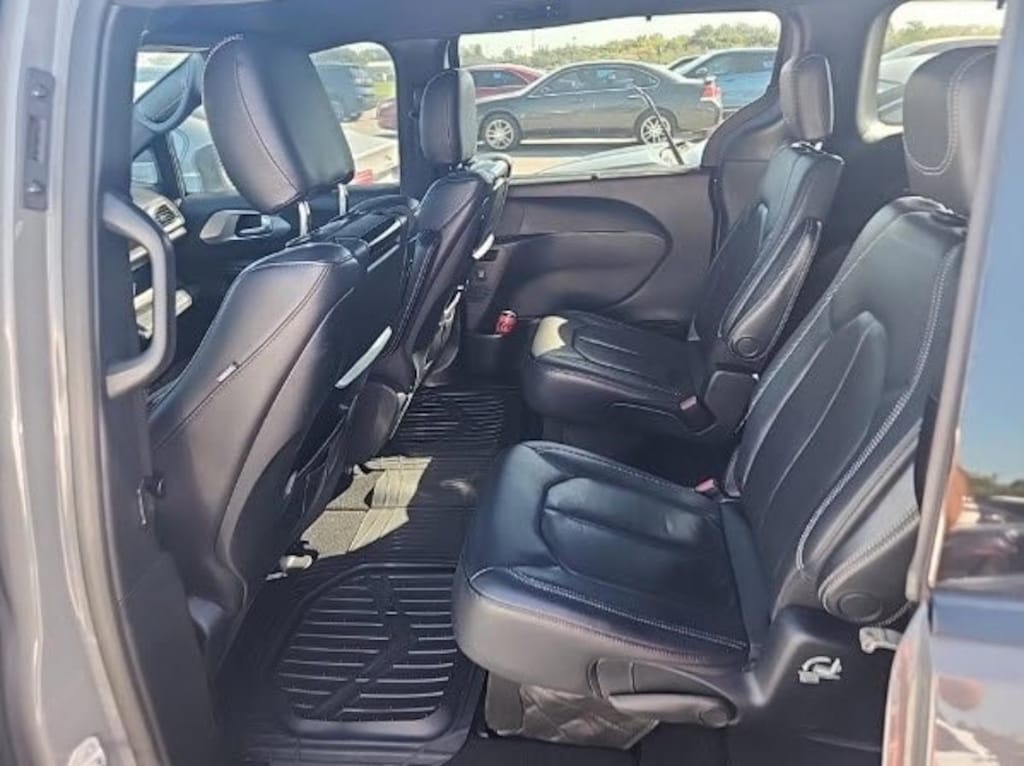 Used 2020 Chrysler Pacifica Touring L Plus Passenger Van