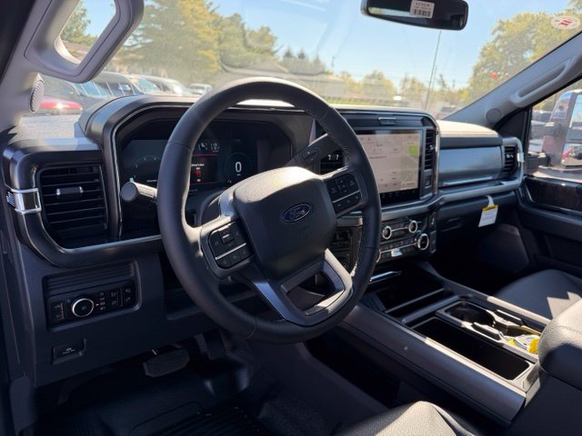 New 2027 Ford Super Duty F-250® Lariat® TRUCK