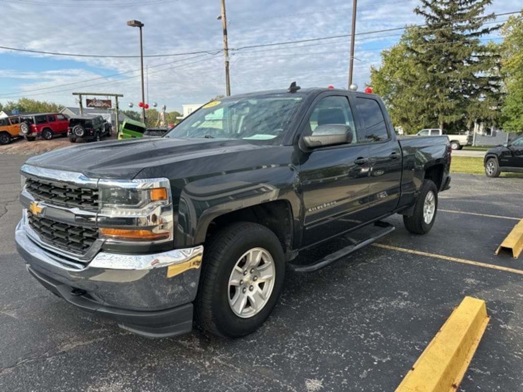 Used 2018 Chevrolet Silverado 1500 LT Extended Cab Short Bed Truck