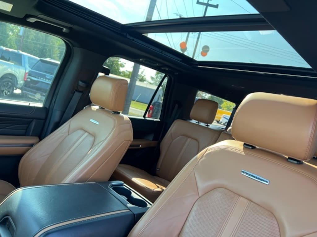 Used 2022 Ford Expedition MAX Platinum SUV