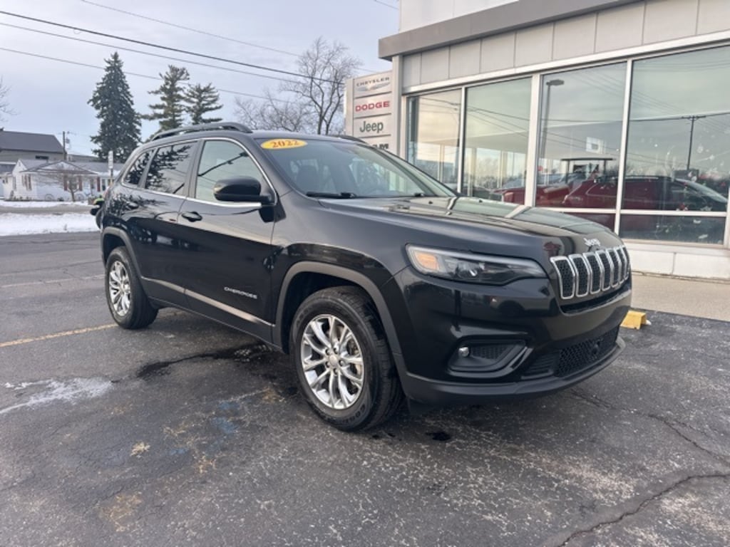 Used 2022 Jeep Cherokee Latitude Lux SUV