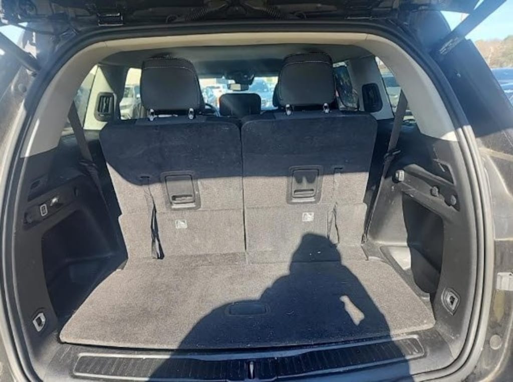 Used 2021 Jeep Grand Cherokee L Laredo SUV