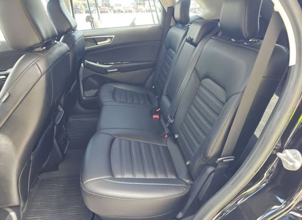 Used 2020 Ford Edge SUV