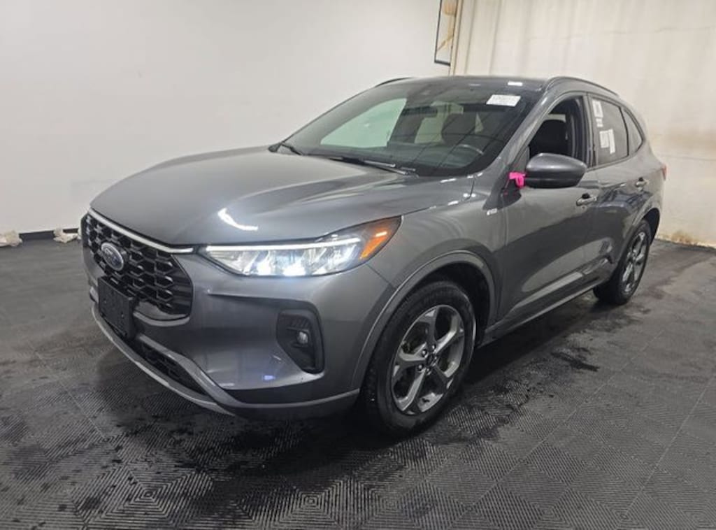 Used 2023 Ford Escape ST-Line Select SUV