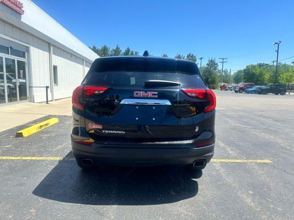 Used 2018 GMC Terrain SLE SUV