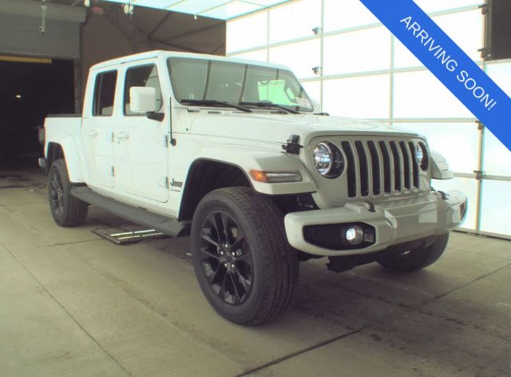Used 2022 Jeep Gladiator Overland Crew Cab Short Bed Truck