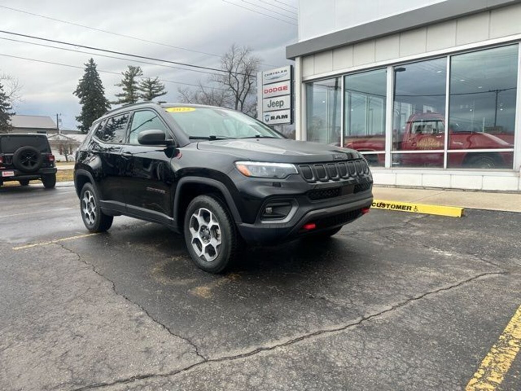 Used 2022 Jeep Compass Trailhawk SUV