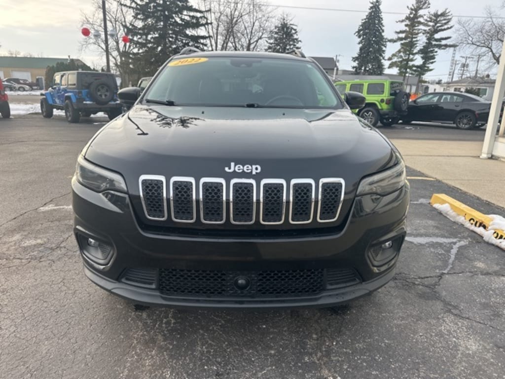 Used 2022 Jeep Cherokee Latitude Lux SUV