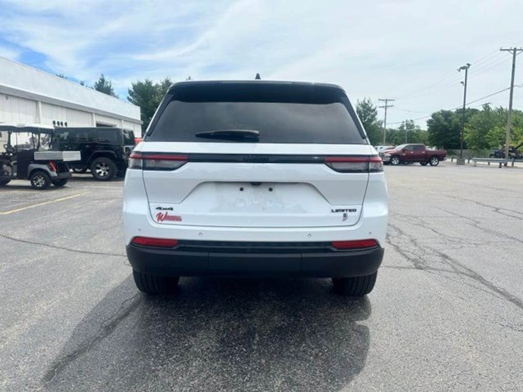Used 2024 Jeep Grand Cherokee Limited SUV