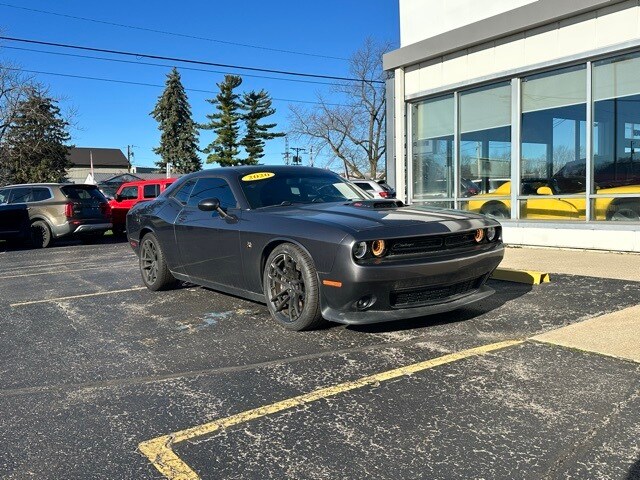 Used 2020 Dodge Challenger R/T with VIN 2C3CDZFJ5LH169313 for sale in Winamac, IN