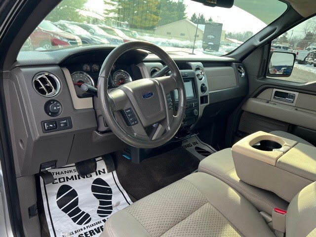 2009 Ford F-150 XLT photo 4