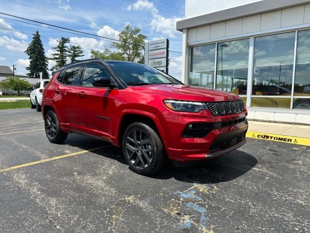 Used 2024 Jeep Compass Limited SUV
