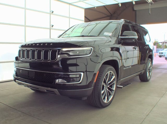 2022 Jeep Wagoneer Series III photo 4
