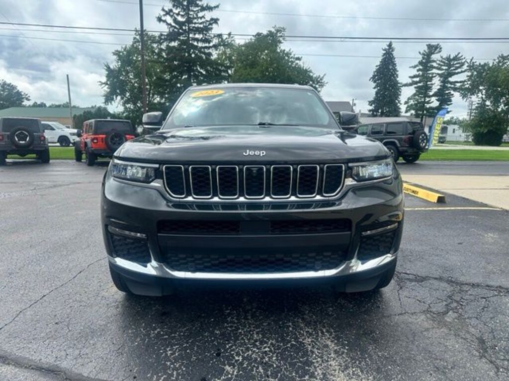 Used 2023 Jeep Grand Cherokee L Limited SUV