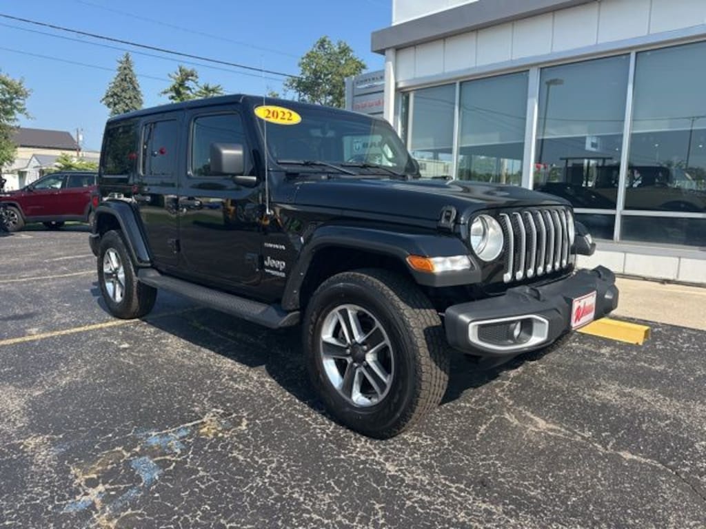 Used 2022 Jeep Wrangler Unlimited Sahara SUV