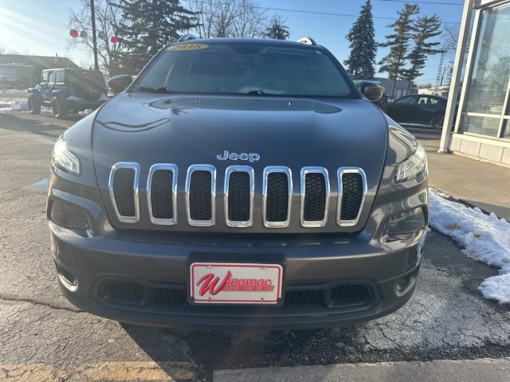 Used 2018 Jeep Cherokee Latitude Plus SUV