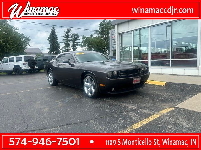 2014 Dodge Challenger R/T's photo