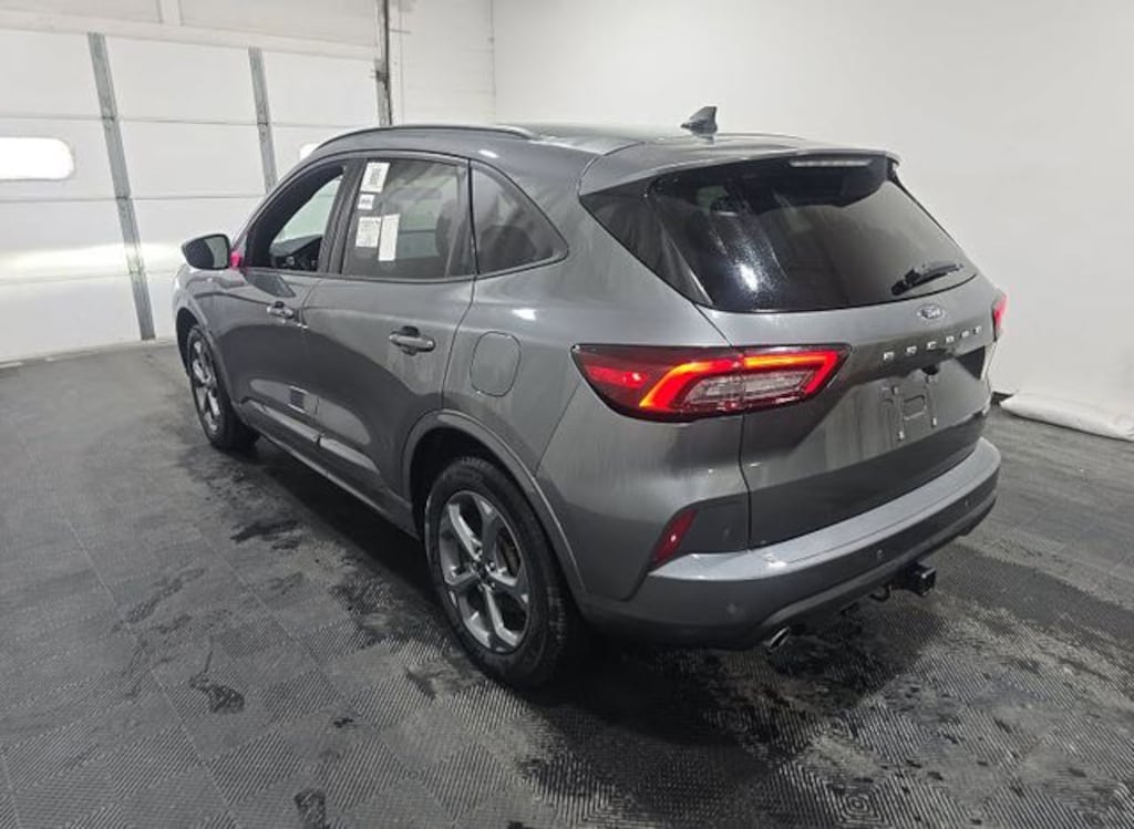 Used 2023 Ford Escape ST-Line Select SUV