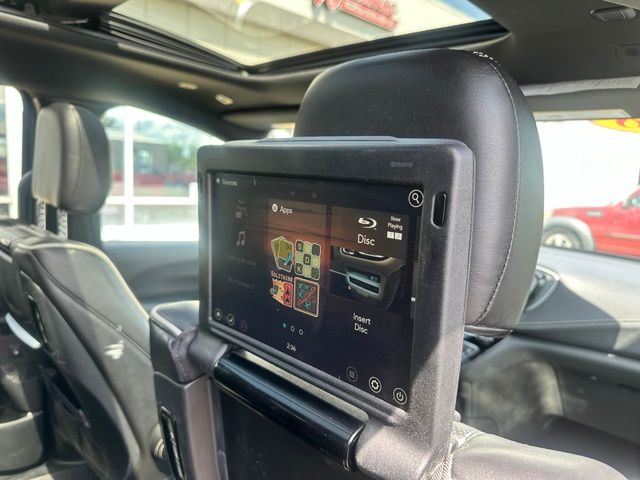 Used 2018 Chrysler Pacifica Limited with VIN 2C4RC1GGXJR247685 for sale in Winamac, IN
