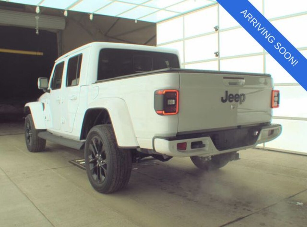 Used 2022 Jeep Gladiator Overland Crew Cab Short Bed Truck