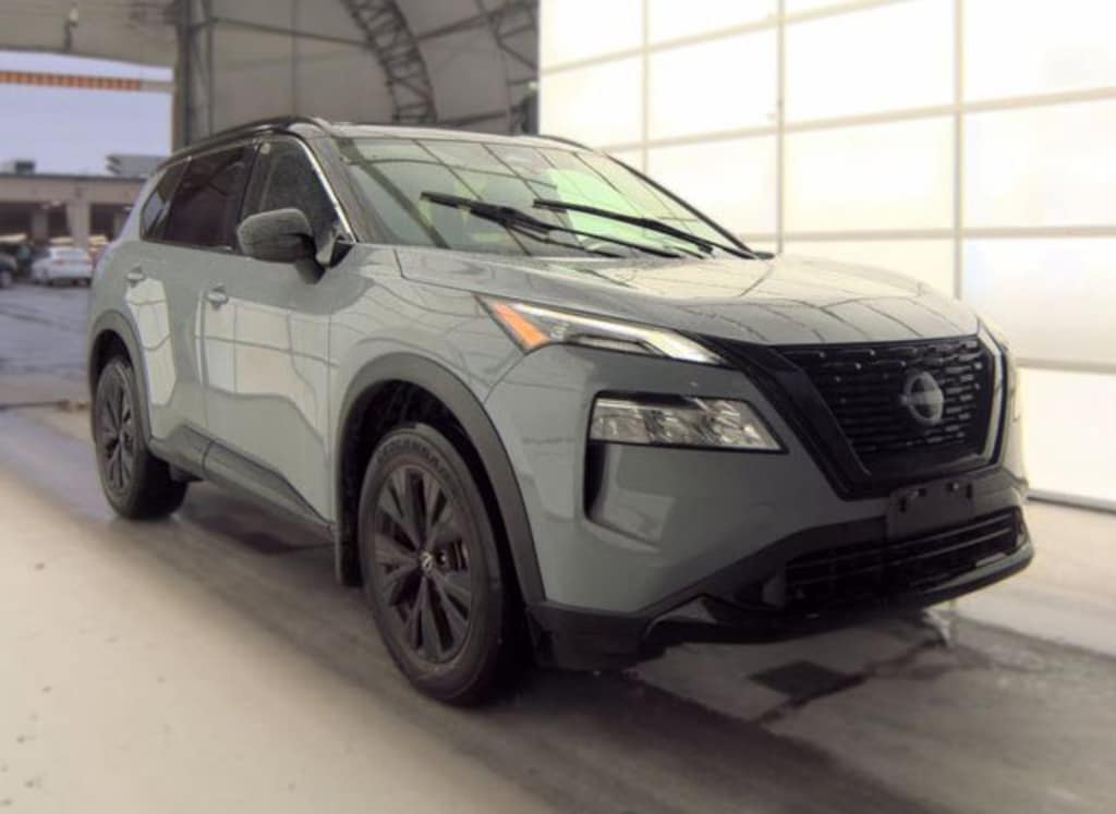 Used 2023 Nissan Rogue SV SUV